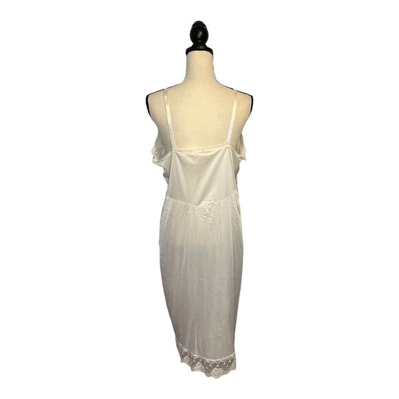 Vintage Bari White Nightgown Union Made ILGWU ERBA Lace size 44 Adjustable - Picture 4 of 7